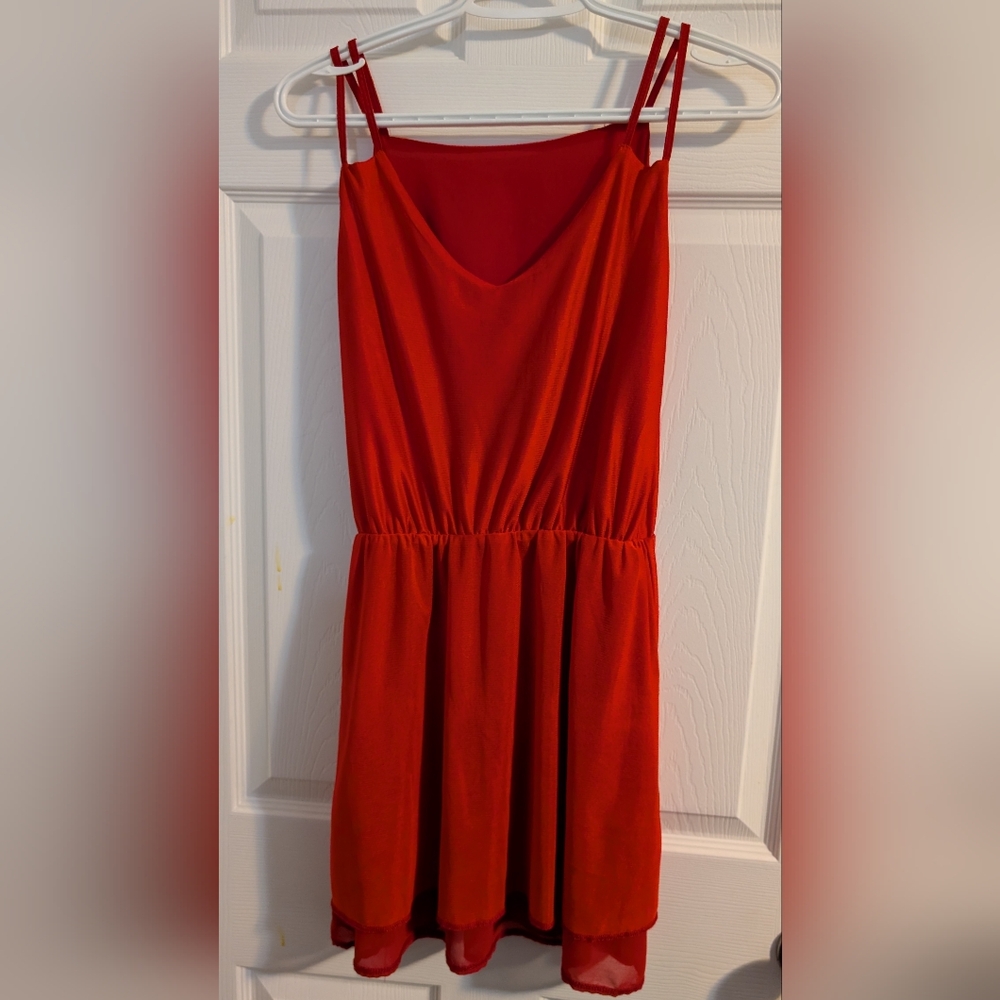 Elegant Red Sleeveless Dress
